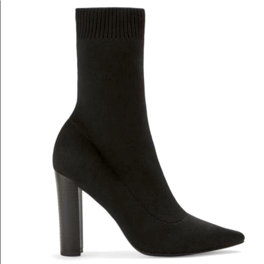 NWOT Knit Ankle Sock Boot